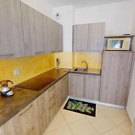 Apartmán 2p Central, Terrasse, Parking, Piscine - - Fr-1-196-363