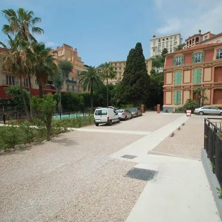 2p Central, Terrasse, Parking, Piscine - - Fr-1-196-363 * Menton