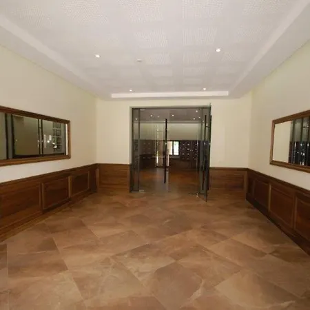 2p Central, Terrasse, Parking, Piscine - - Fr-1-196-363 Διαμέρισμα